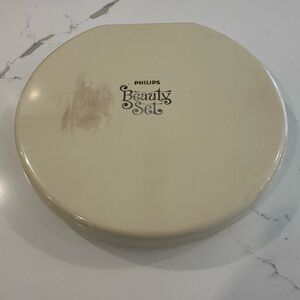 Philips Vintage Beauty Set in Elegant Cream